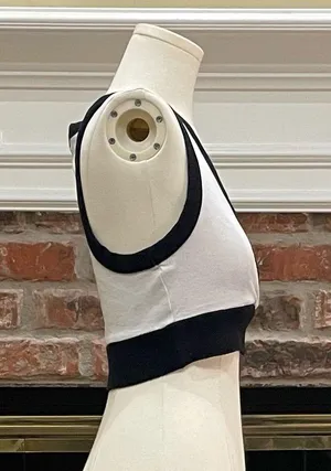 Forever 21 black and white sleeveless crop top / M / Excellent condition thumbnail 4