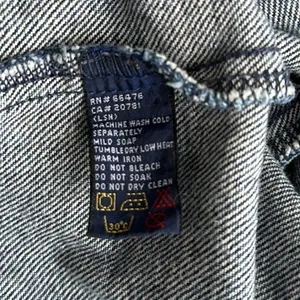 Vintage Tommy Hilfiger Denim Jean Jacket Women’s thumbnail 6