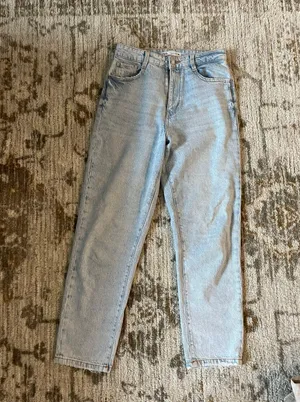 ZARA High Waisted Jeans thumbnail 1