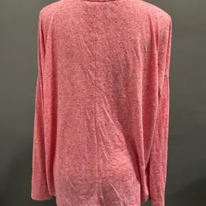 Two‎ Victorias Secret Tops thumbnail 6