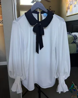 CeCe Black Sleeveless Shell Top thumbnail 1