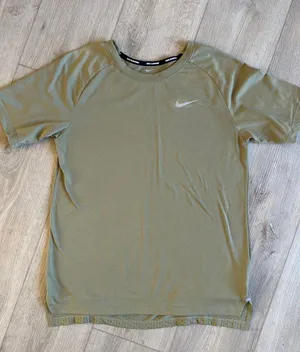 T-Shirt thumbnail 1