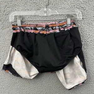 Lululemon Hotty Hot Shorts‎ Low Rise 4" Inversion Multi Black Athletic Women's 4 thumbnail 5