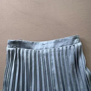 Lucy Paris Rose Metallic Pleated Midi Skirt thumbnail 4