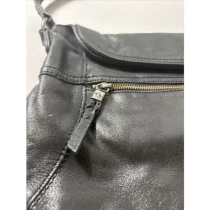 The Sak Black 100% Leather‎ Purse Handbag Bag Magnetic Flap Foldover Soft thumbnail 2