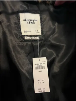 Abercrombie Mini Puffer Faux Fur Small NWT thumbnail 4