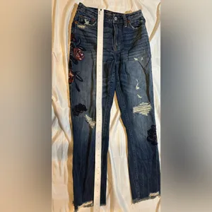 Abercrombie & Fitch Embroidered Distressed Straight Leg Jeans thumbnail 5