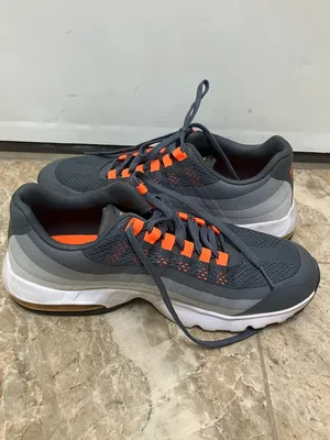Size 8.5 Nike Air Max 95 Ultra Dark Grey‎ Total Orange Lifestyle Shoes 749212-00 thumbnail 4