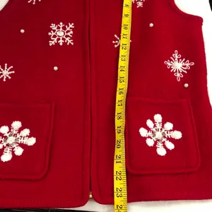 NWT Red white snowflake bedazzled pearl rhinestone Christmas seasonal festive sweater vest cardigan-100% Boiled Wool Size M thumbnail 7