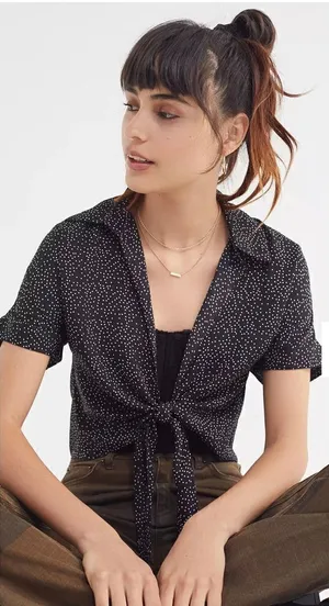 Urban Outfitters Tie-Front Short Sleeve Cropped‎ Top black white Med thumbnail 1