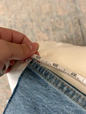 Zara High-Rise Wide-Leg Ripped Jeans in Light Wash - Size US 2 / EU 34 thumbnail 9