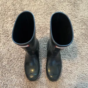 ‼️ Women's Original Short Gloss Rain Boots‼️ thumbnail 4