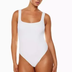 Babaton contour bodysuit in mauve NEW thumbnail 4