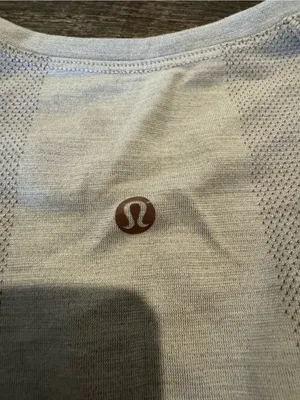 Lululemon Mauve Swiftly Tech Long Sleeve Shirt thumbnail 5