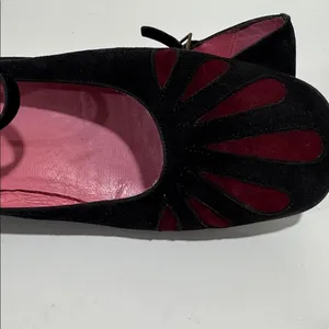 Hispanitas black Mary Jane or T-strap ballerina flat Shoes EUC thumbnail 3