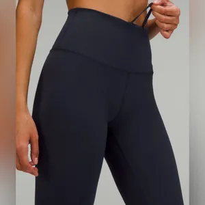 NWT Lululemon Wunder Train HR Tight 28 True Navy Blue Size 2 thumbnail 2