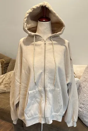 Boohoo Cream Hooded Sweatshirt thumbnail 1