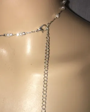Silver and pearls necklace thumbnail 3
