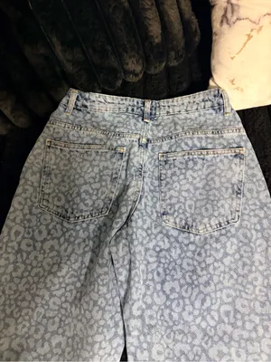 Nasty Gal Light Blue Leopard Wide-Leg Jeans thumbnail 8