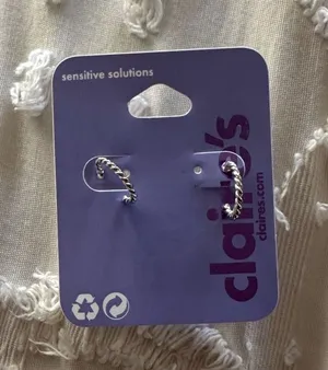 Claire's Silver Hoop Earrings thumbnail 1