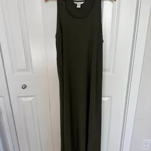 Athleta Olive Green Maxi Dress size M thumbnail 3