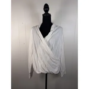 Maeve Anthropologie Women's Ivory Rafaela Hacci Surplice Front‎ Top Sweater M thumbnail 2