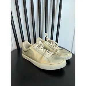 Veja esplar gold leather fashion sneaker size 6 thumbnail 4