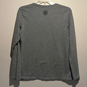 Life is Good- Beer Hug Bear Graphic Grey Long Sleeved Crusher Tee- Size Small thumbnail 2