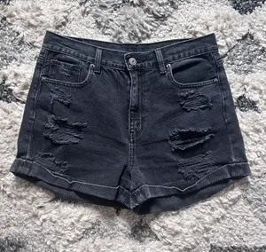 American Eagle shorts thumbnail 1