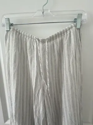 Your Favorite by PacSun White and Blue Striped Wide Leg Pants inseam 27’ thumbnail 2
