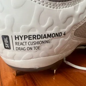 Nike Women’s Hyperdiamond 4 Elite Softball Cleats Wolf Gray size 10 thumbnail 3
