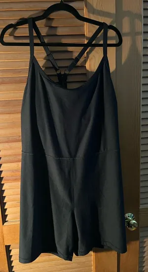 Old Navy active go dry cloud+ romper in black size 2x thumbnail 1