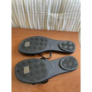 Reef Willow Ava Lightweight Slides Size 8 Black Asymmetrical Strap Sandals thumbnail 7