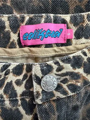 Edikted Leopard Print Wide-Leg Denim Pants thumbnail 3