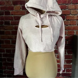 Cropped gymshark hoodie size small thumbnail 4