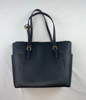 Michael Kors Purse  thumbnail 10