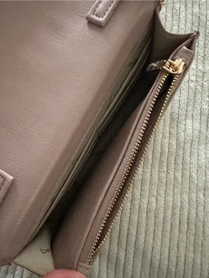 Bebe Vintage Blush Quilted Crossbody Bag with Gold Chain thumbnail 5