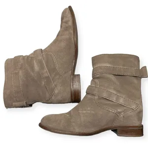 Kate Spade Women’s Size 6.5 Taupe Mousse Suede Sabina Bow Back Combat Boots thumbnail 8