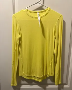 Lululemon Long Sleeve Top thumbnail 3