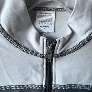 Patagonia Womens Grey Colorblock Full Zip Athletic Jacket Thumbholes Large USA thumbnail 2