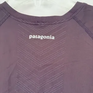 Patagonia‎ Womens Activewear Short Sleeve Black Basic pullover Activewear Medium thumbnail 5