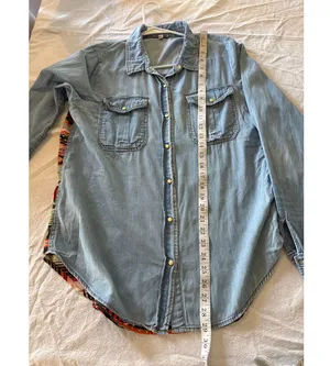 GB Gianni Bini Women’s XL Denim Chambray Shirt Aztec Print Back Long Sleeve thumbnail 3