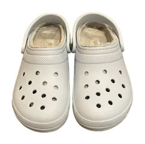Crocs Pale Blue Classic Lined Clog Shoes Unisex M7 W9 203591 Comfort Faux Fur thumbnail 1