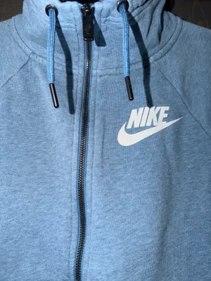 Nike Quarter-Zip Pullover thumbnail 3