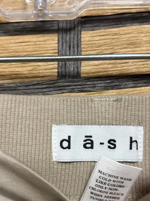 Dash Kate khaki Bermuda shorts size small Tan thumbnail 7