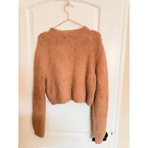 Aerie Sweater Womens XL‎ Tan Cropped Popcorn Knit Fuzzy Cozy Loungewear thumbnail 7