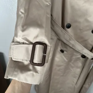 NEW H&M Trench Coat Womens XS Beige Khaki Double Breasted Belted Long $139MSRP thumbnail 6