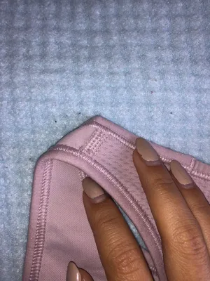 Lululemon ebb to train bra - size 4 porcelain pink thumbnail 7