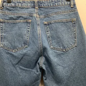 Adika Jeans Size Medium thumbnail 3