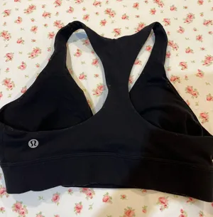 Sports Bra thumbnail 2